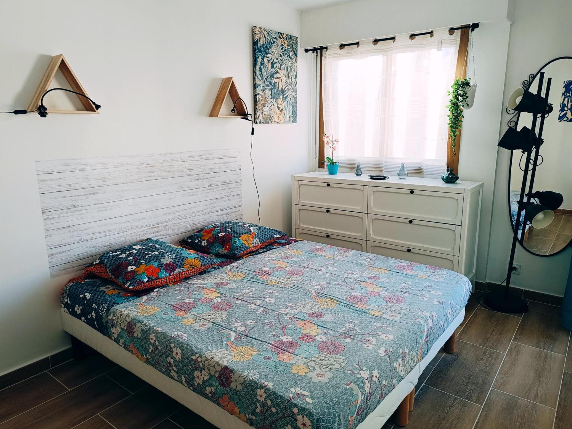 2 Pieces Climatise Avec Balcon Dans Le Vieil Antibes, Residence Avec Ascenseur Εξωτερικό φωτογραφία